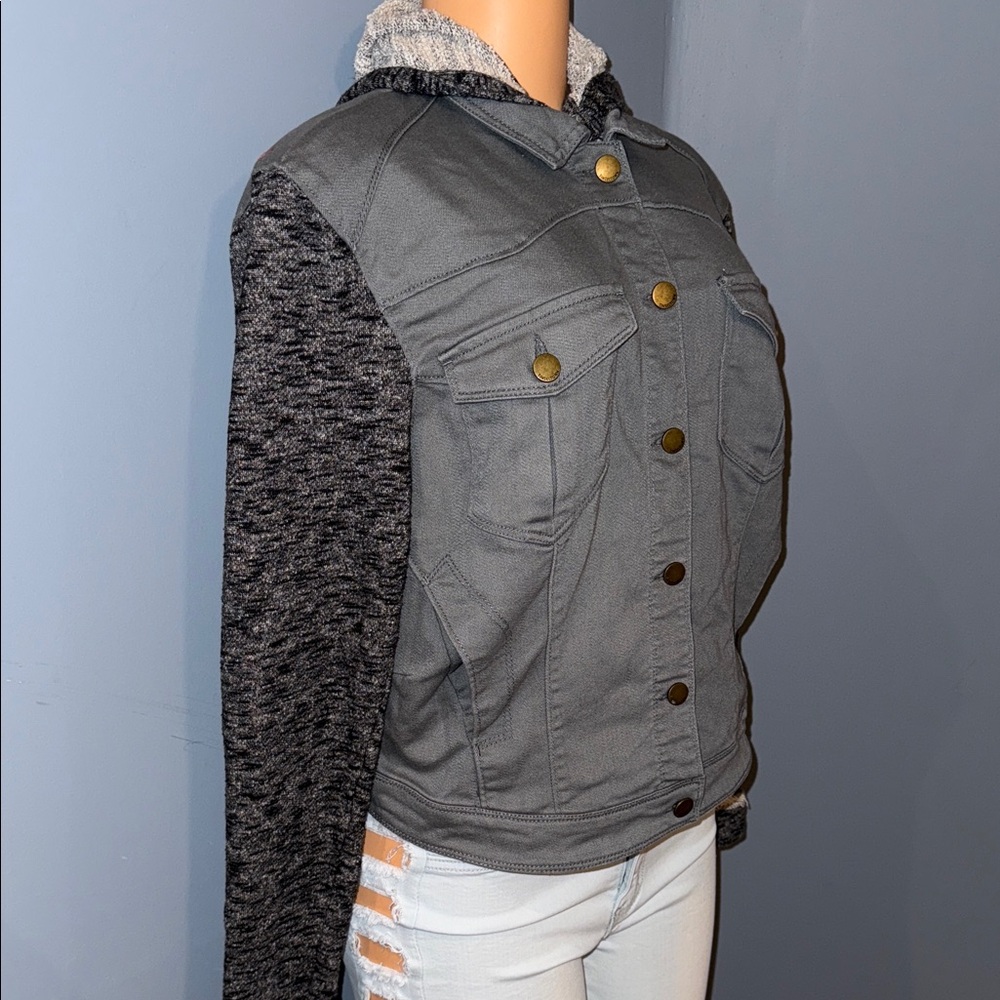 Tinseltown Gray and Black Utility Jacket - Size XL - Picture 2 of 5